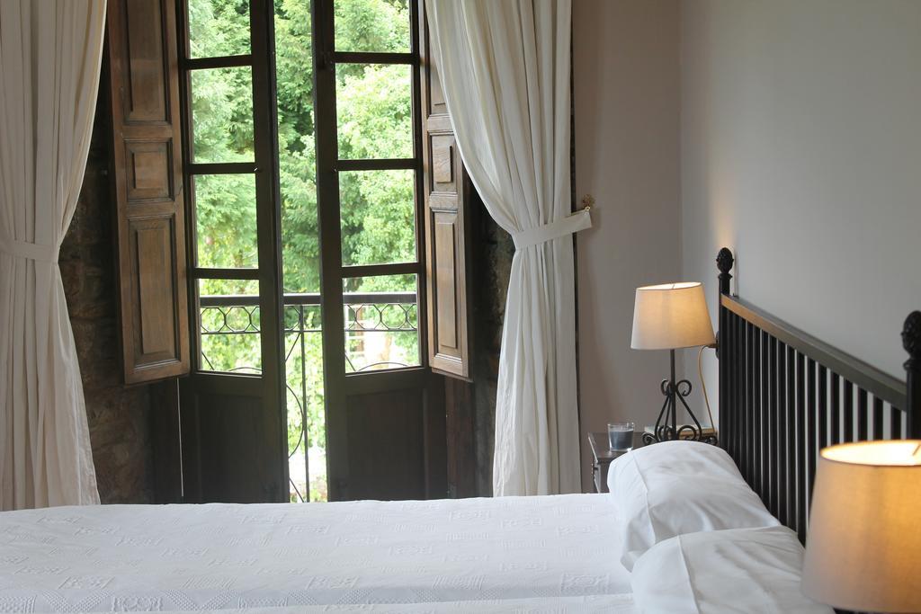 Hotel Palacio Conde Toreno Salas (Asturias) Quarto foto